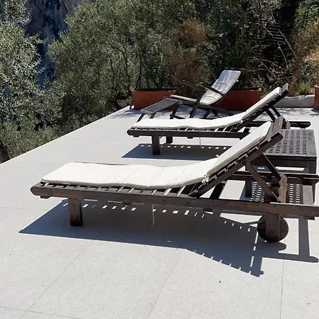 Le Gradelle With Amazing View Κάπρι