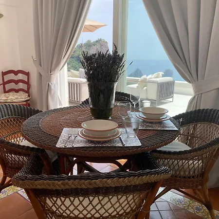 Le Gradelle With Amazing View * Κάπρι